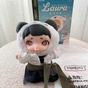 TOYCITY Laura Chinese Mythic Beasts Plush Figure – panda